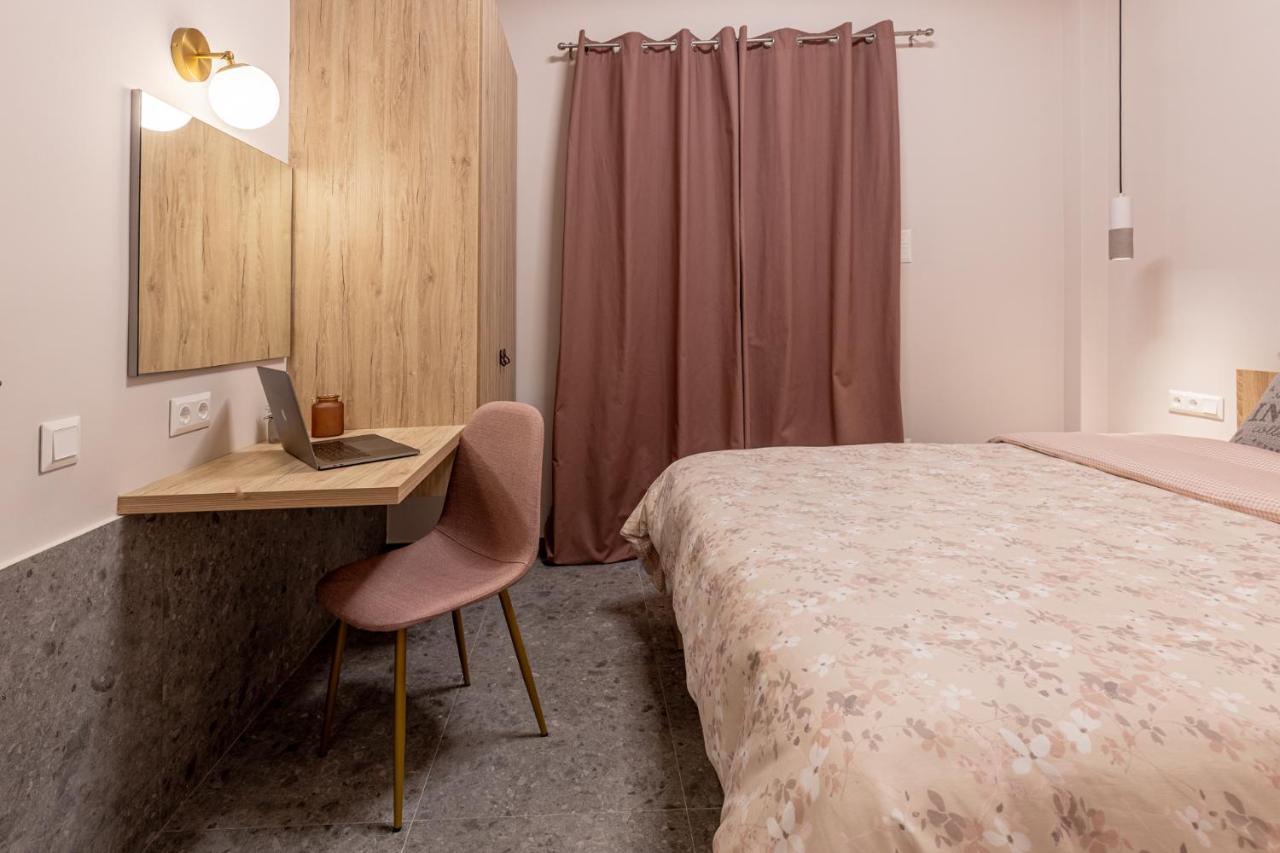 Elegant Apt 5' From Ampelokipi Metro Station 아테네 외부 사진